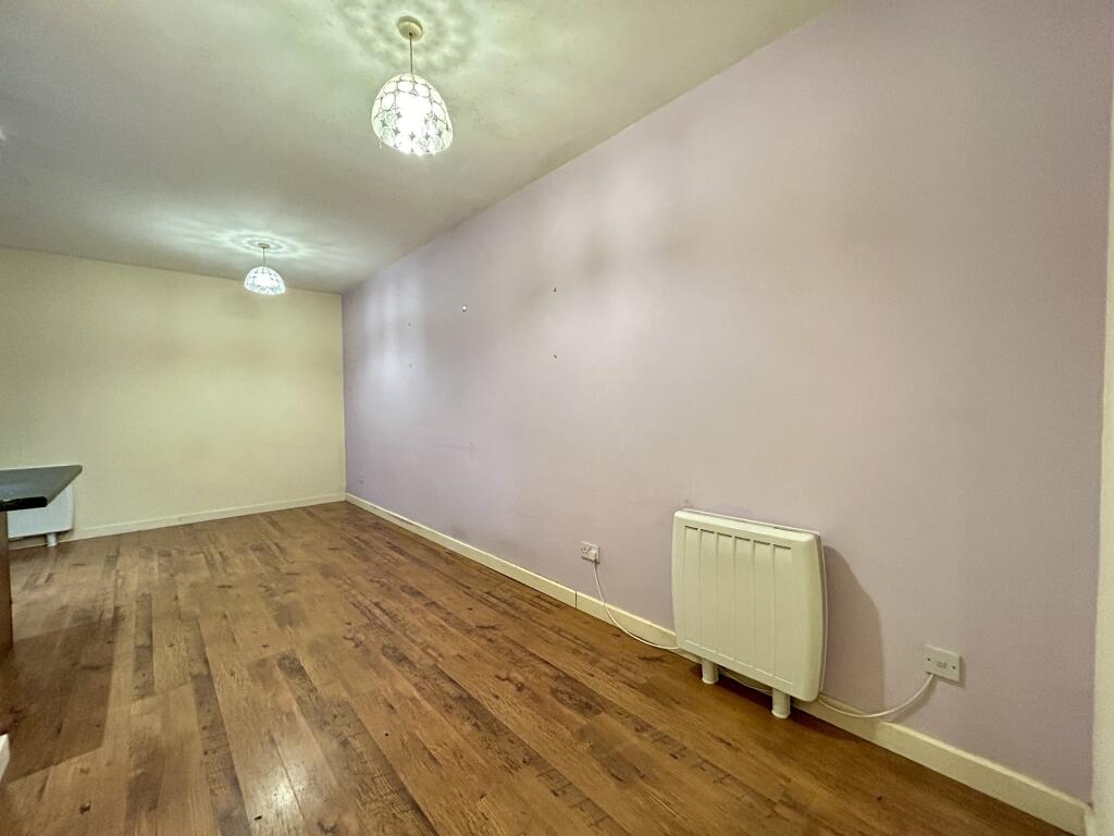 20241217_120329538_iOS