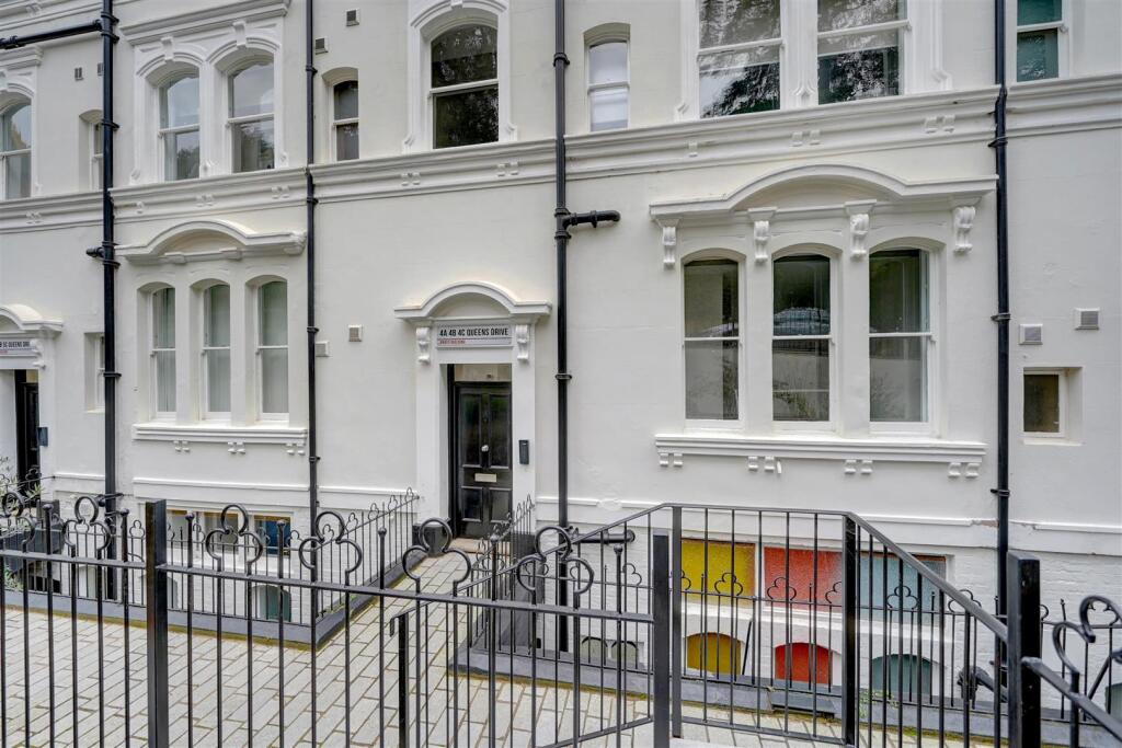 4a Queens Drive (11).jpg