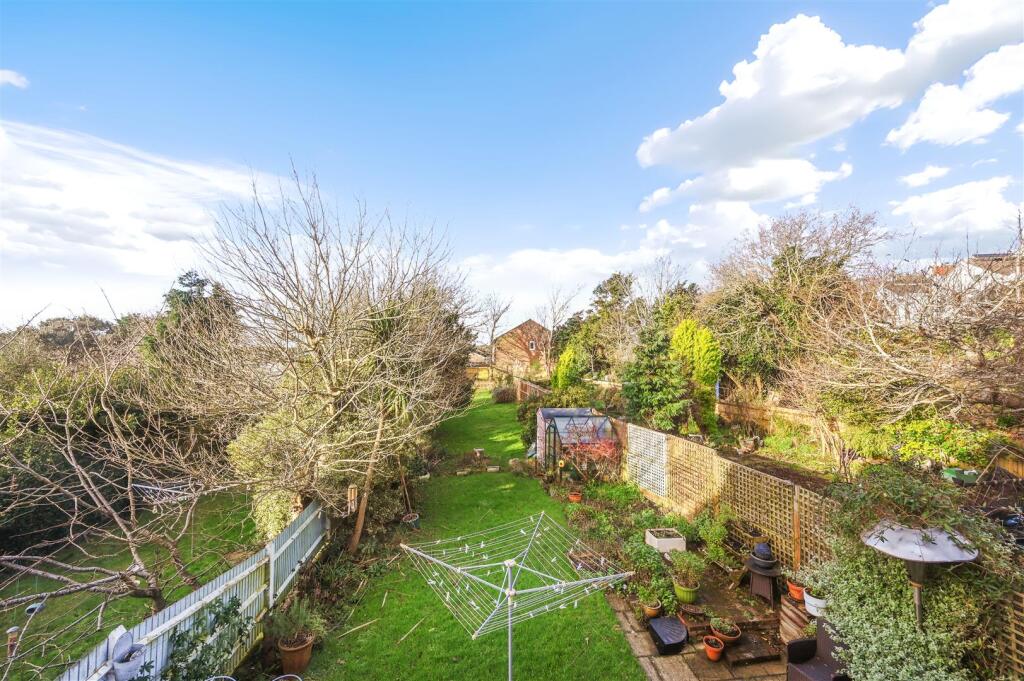 53 Magdalen Road TN376EU (25).jpg