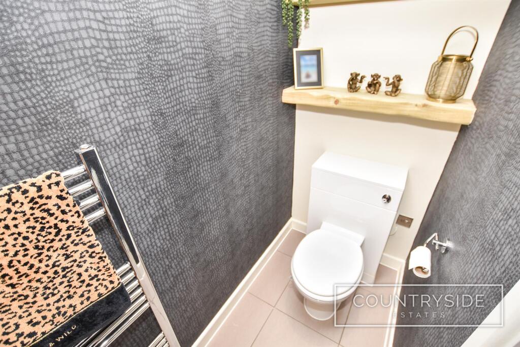 Ground Floor Cloakroom