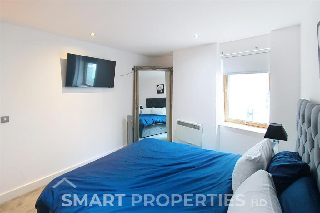 leeds-docks-apartment_00008.jpeg