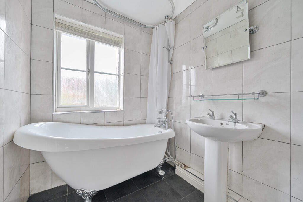 1333398-6-689086b...