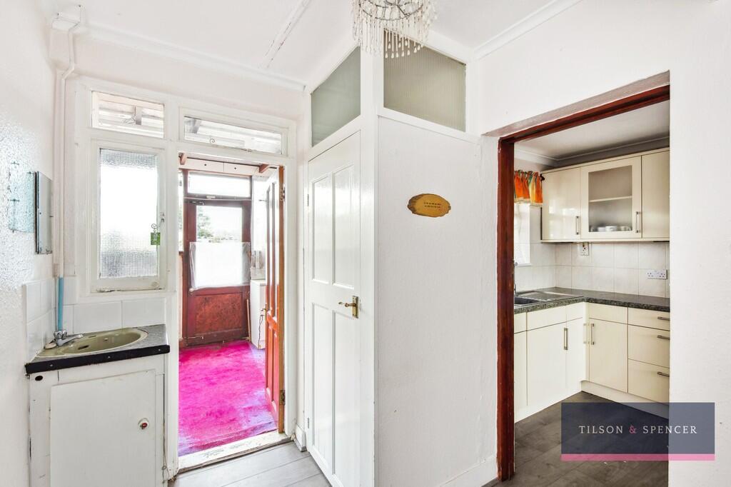 Kitchen Lean to