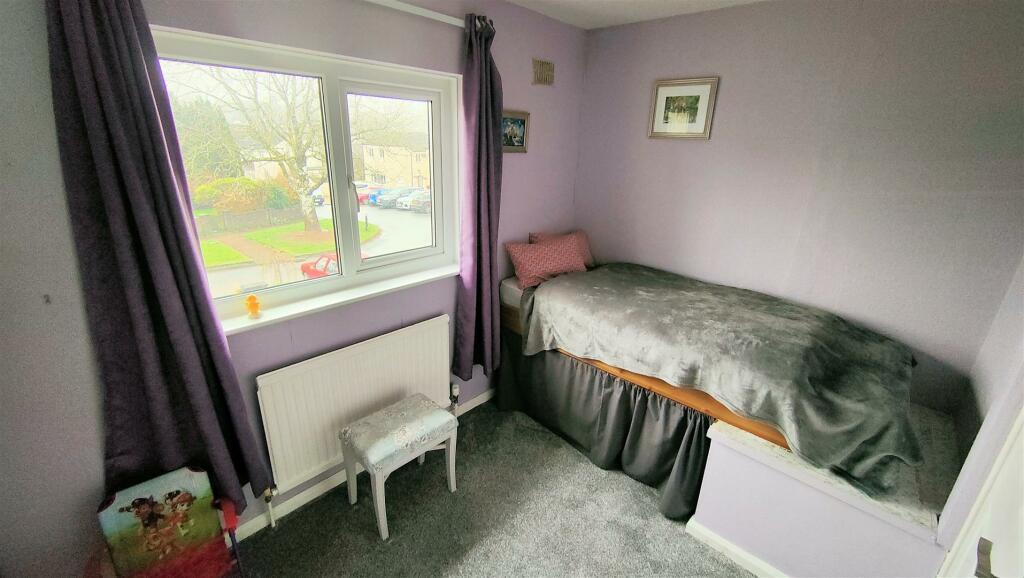 bedroom 3.jpg