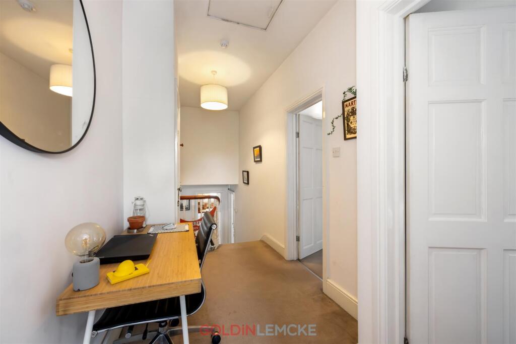 Landing/Study Area
