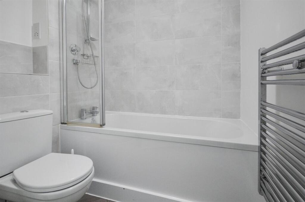 Bathroom (2).jpeg