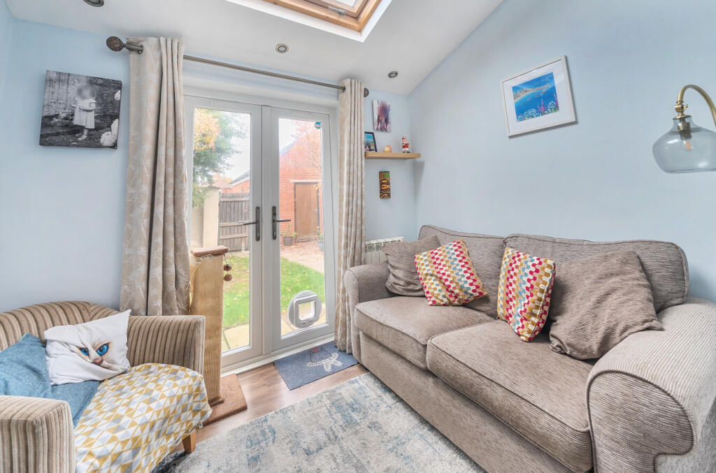 1359424-7-68e77ff...