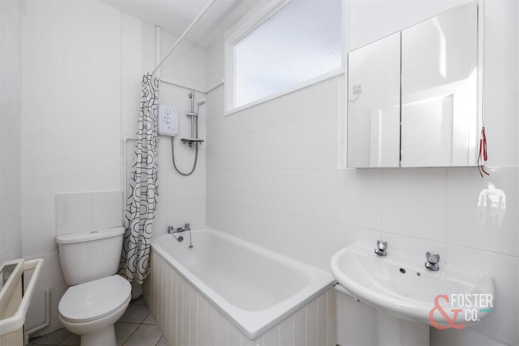 Westbourne Street 144, Flat 2-003.jpg