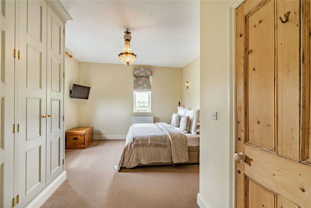 Principal Bedroom
