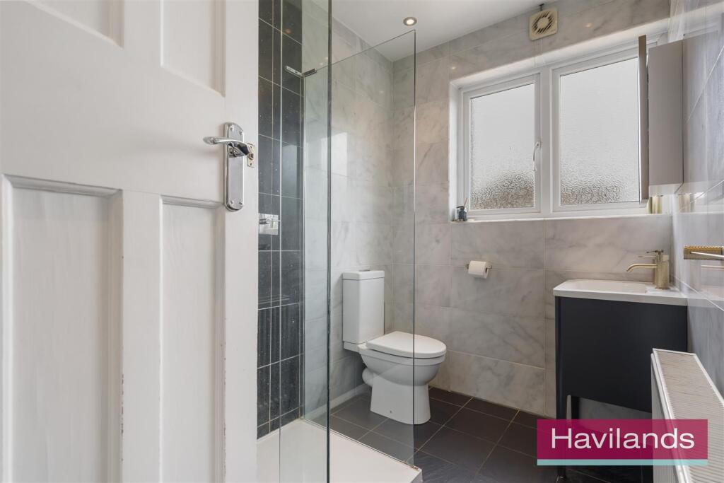 Hoodcote Gardens-2.jpg