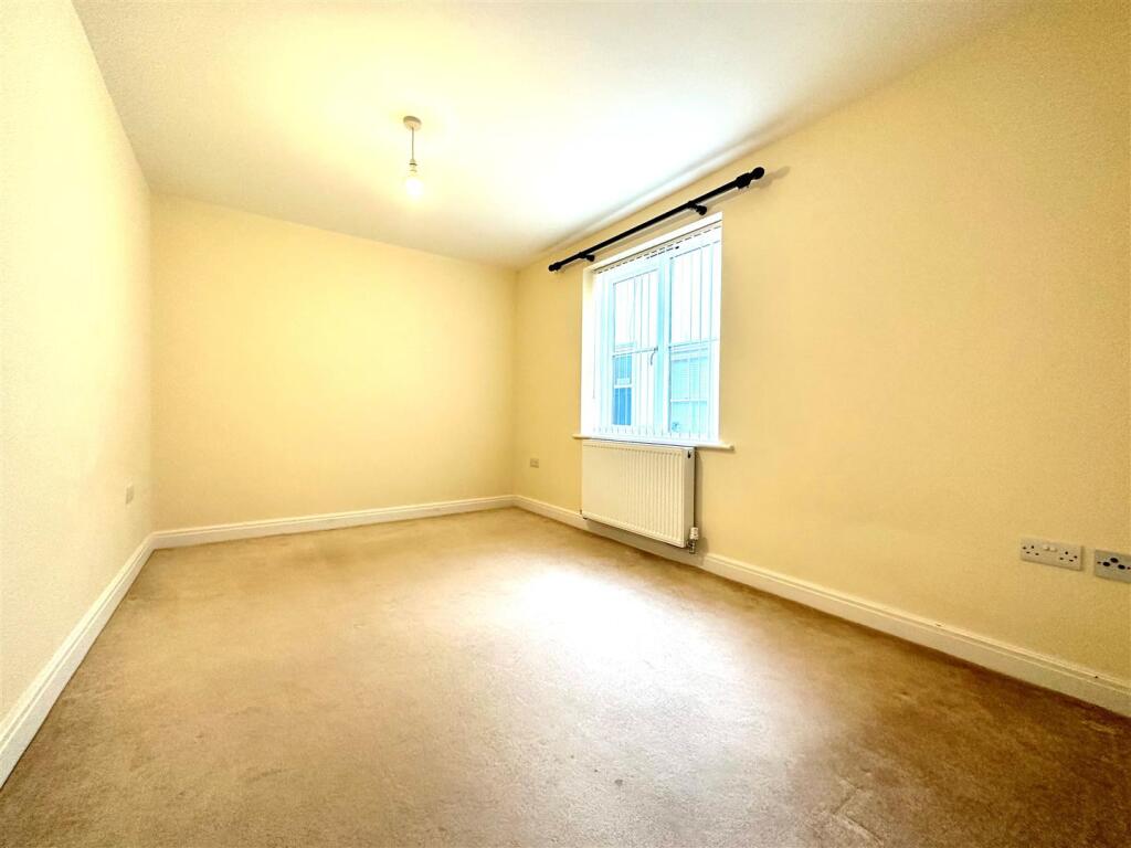 Bedroom.jpg