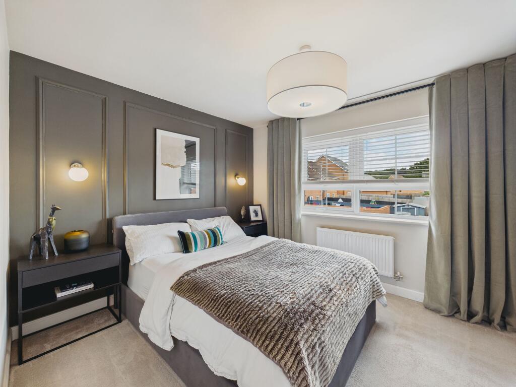 Main Bedroom
