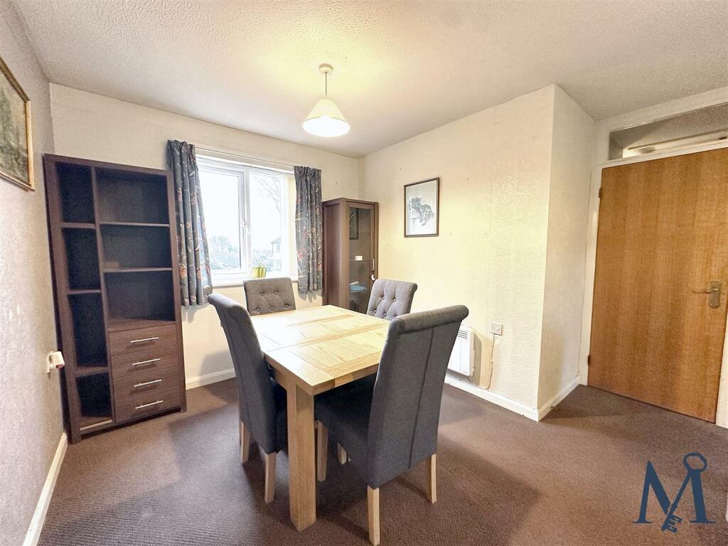 Living Room Diner