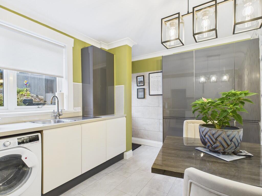 CAM05526G0-PR0067...