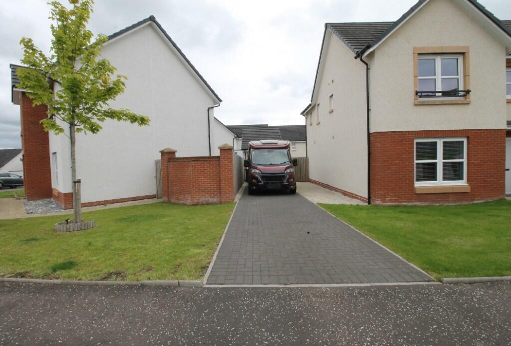 Garage &amp; Driveway