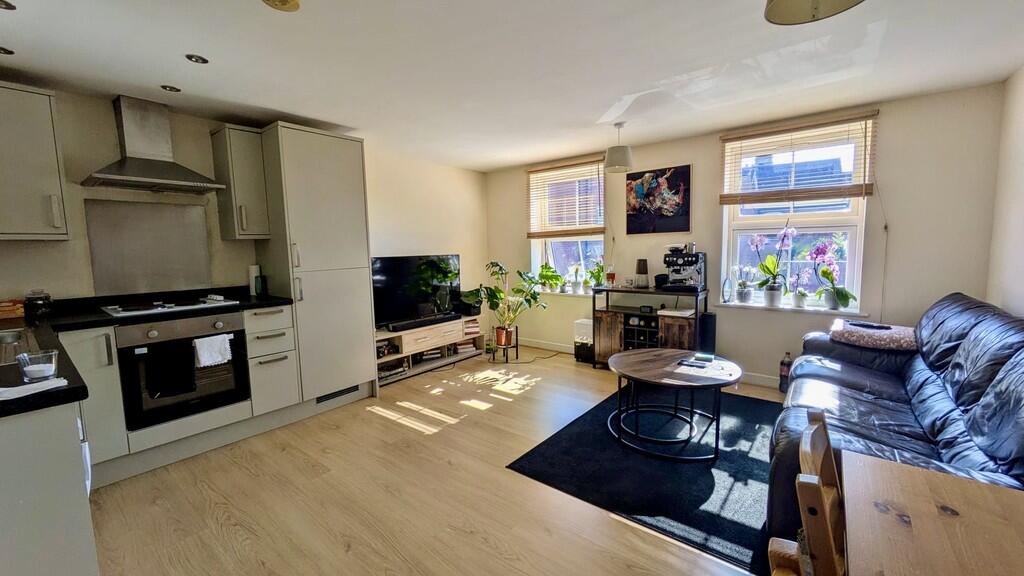 3aba97bc-2d20-4e5...