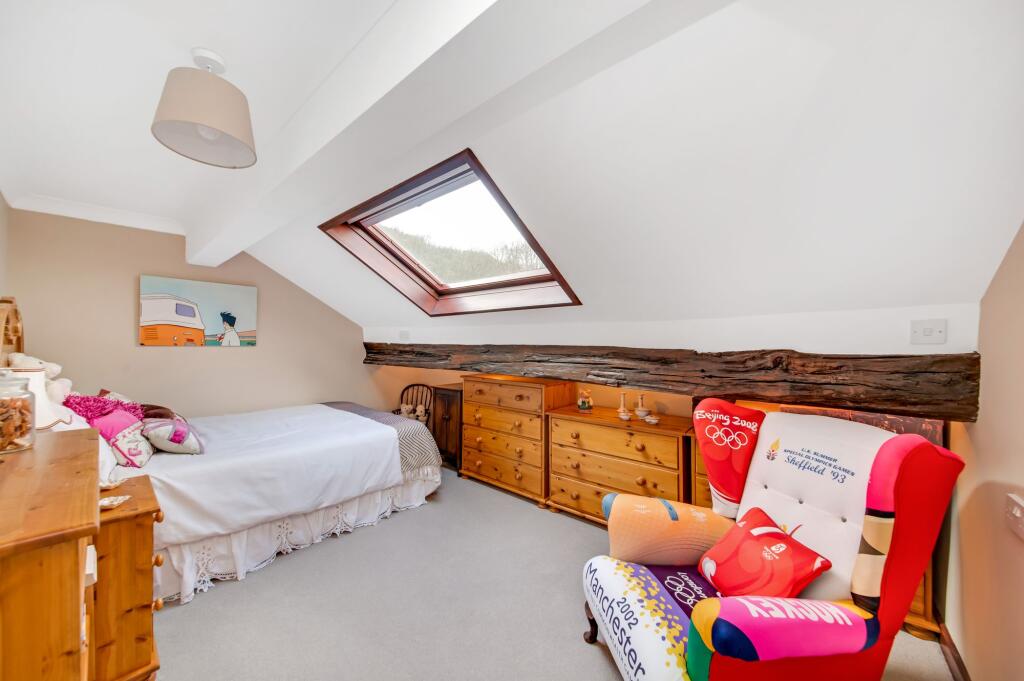 BEDROOM TWO