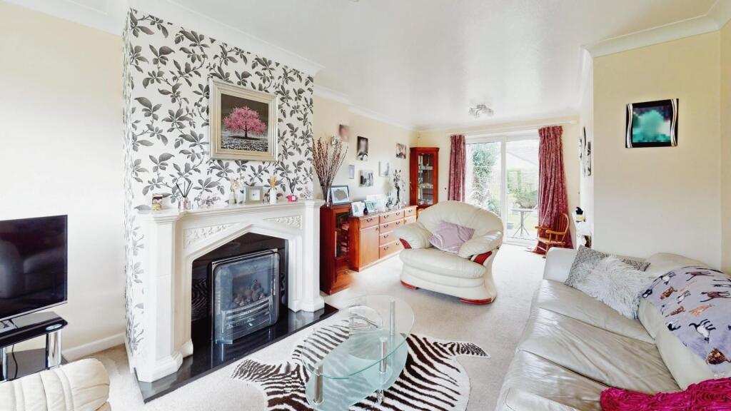 9d719045-Woodfield-Drive-Bradley-Living-Room.jpg