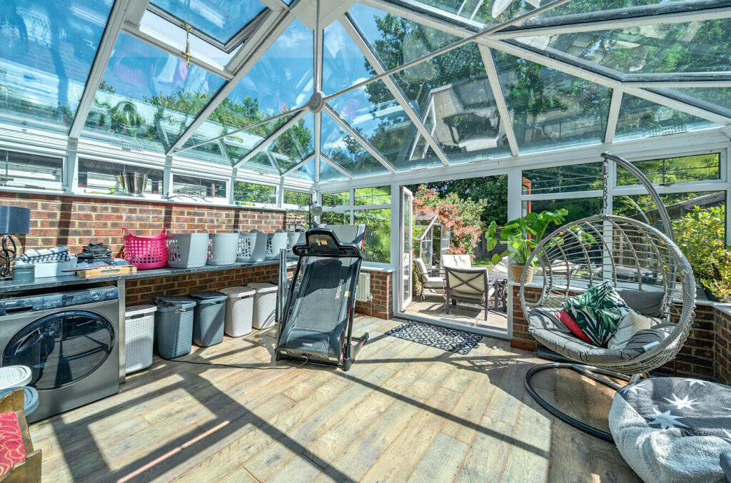 1314042-23-686d10...