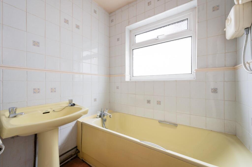 BRIARWOOD ROAD  (4).jpg