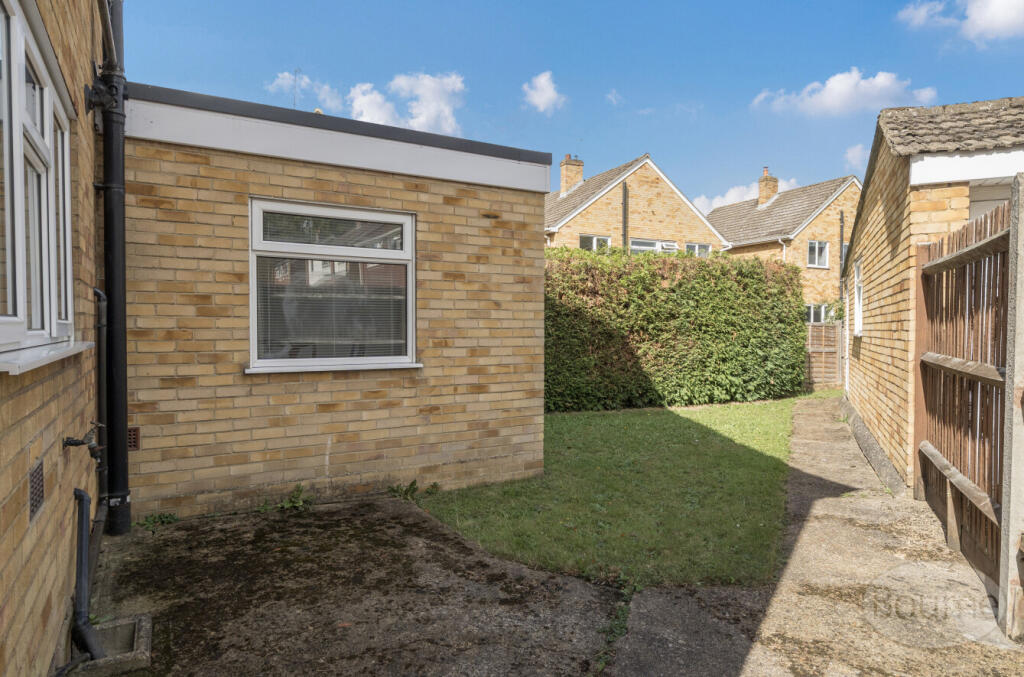 aec679bf-eab9-422...