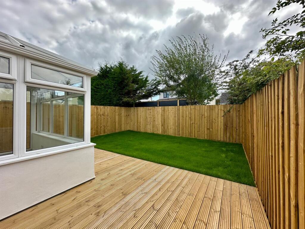 Garden 2.jpg