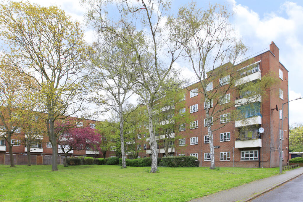 property in Shenstone House, 
Aldrington Road, SW16