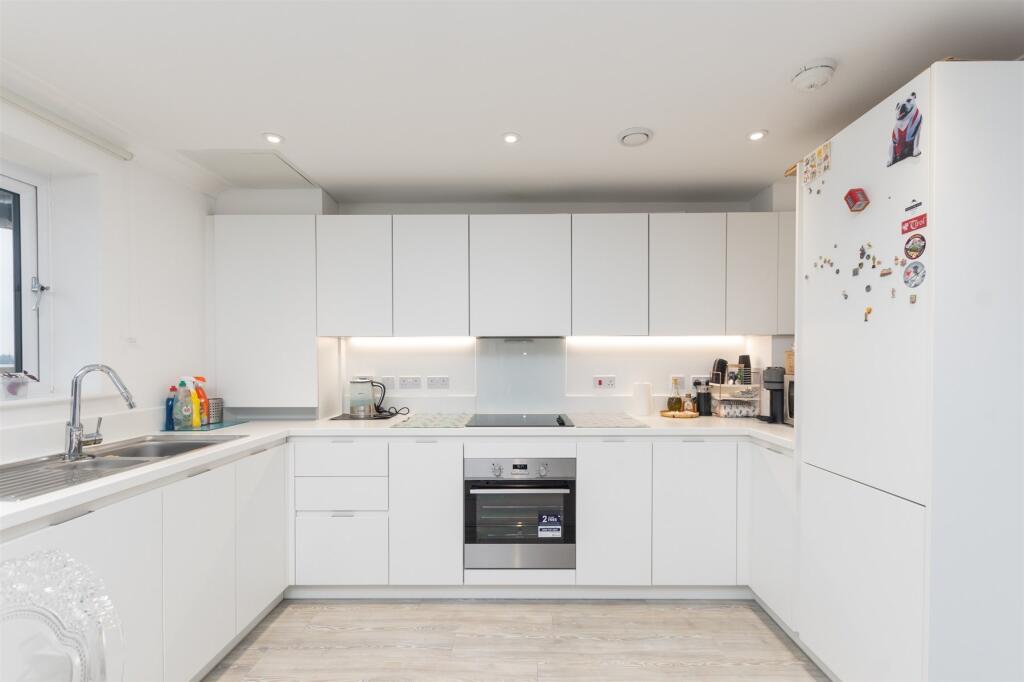 Lounge / Kitchen / Diner