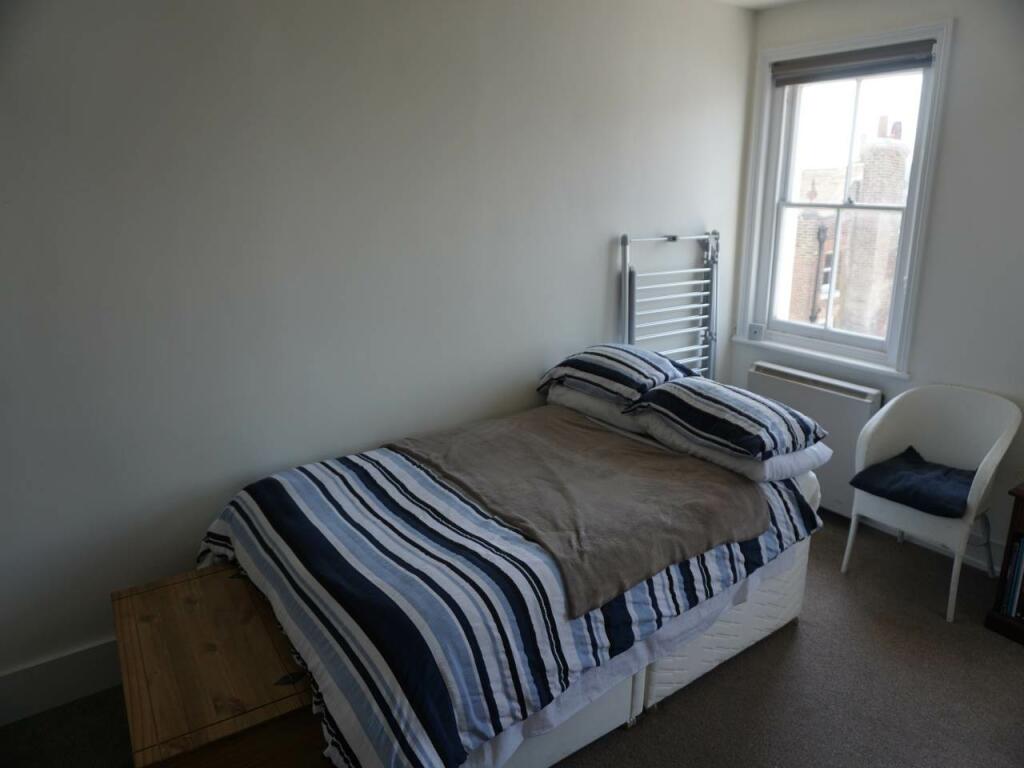 Studio Room