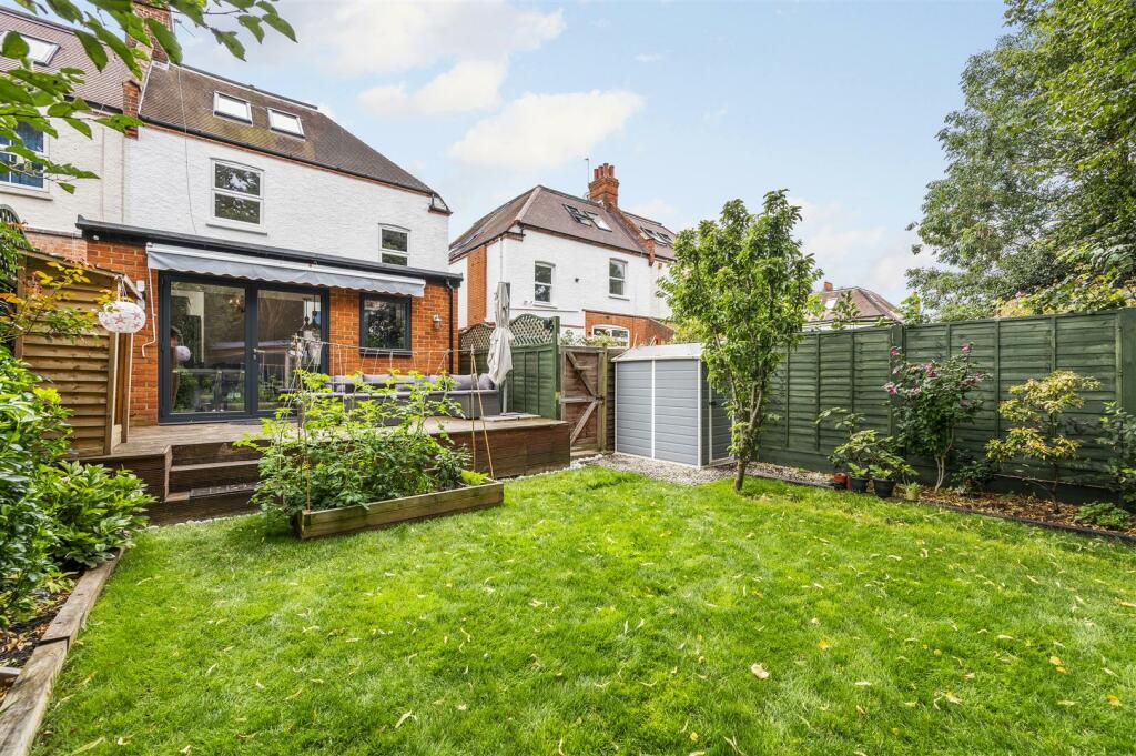 5b, Laurel Road ,6.jpg