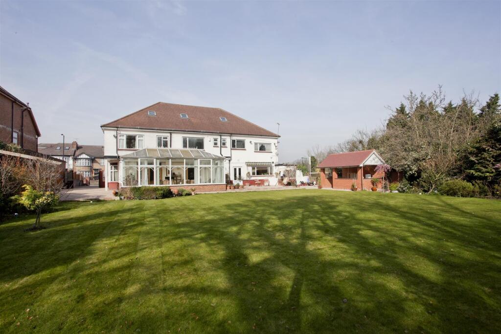 Rear Garden- Old Park Ridings, Winchmore Hill, Lon