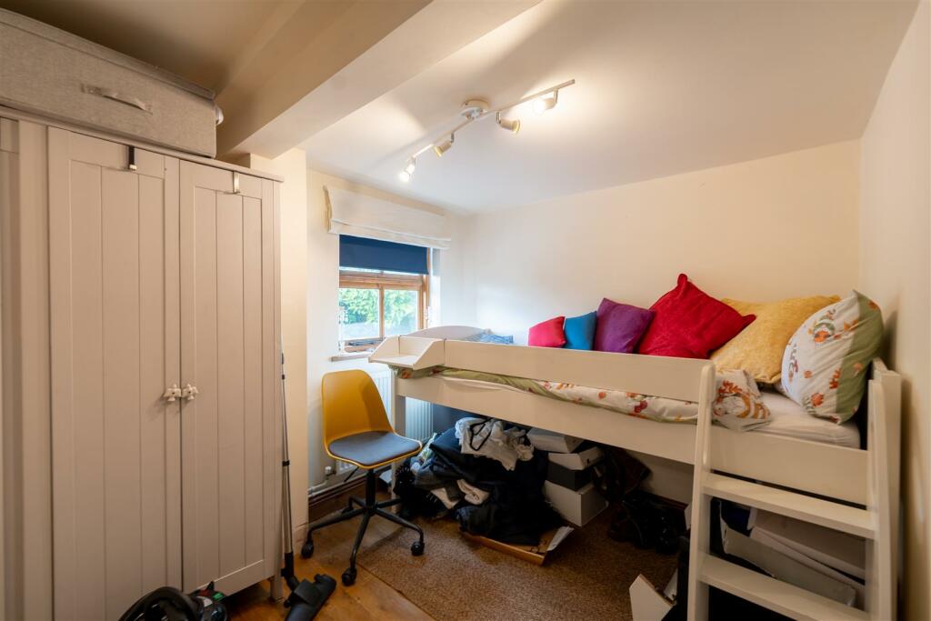 Bedroom 3.jpg
