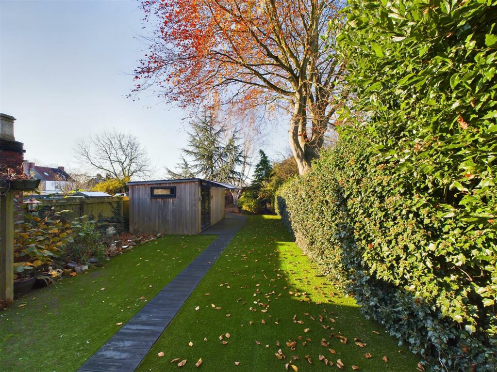 GARDEN