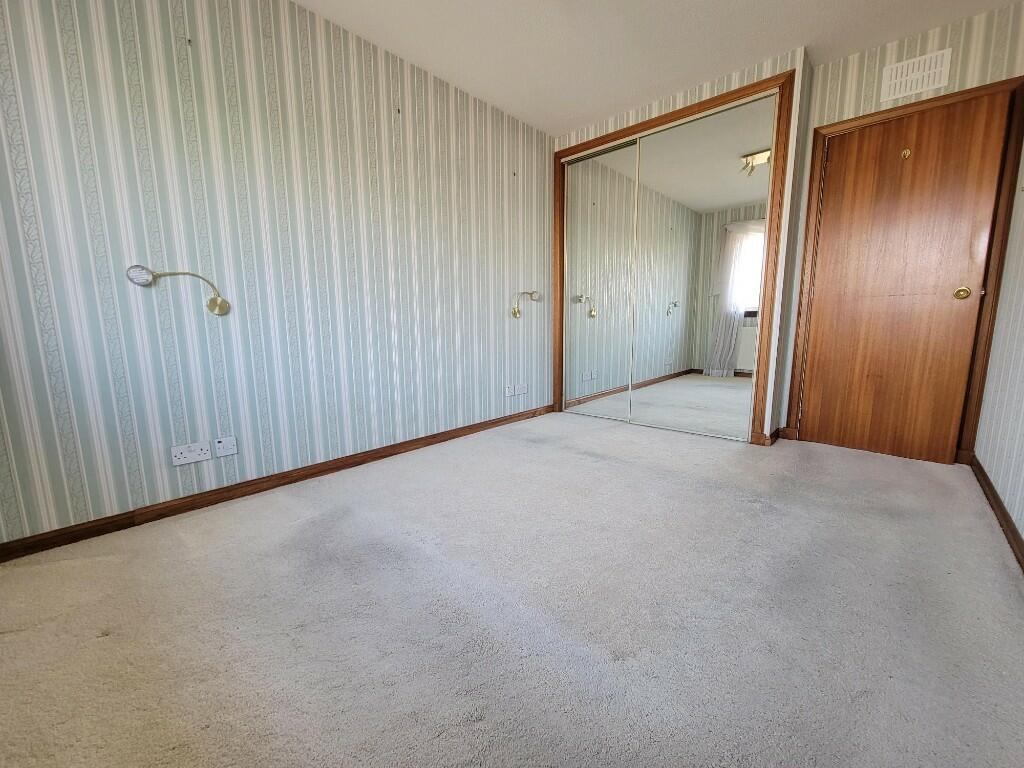 bedroom 1a
