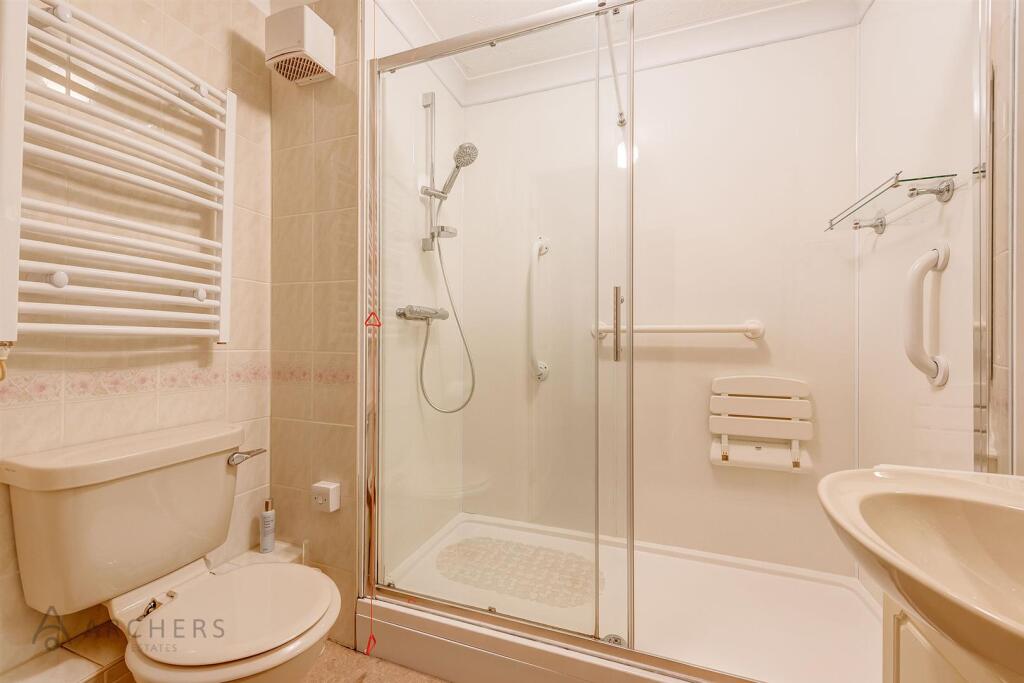 8KingsCourt(Interior)(16of24).jpg