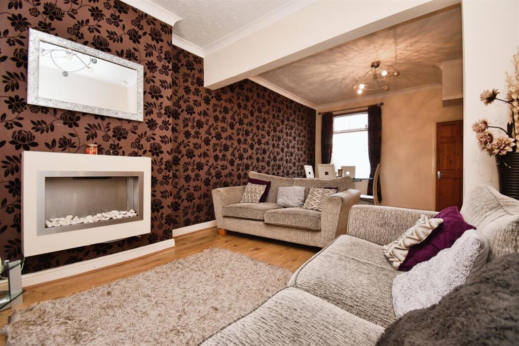 Through Lounge/Dining Room