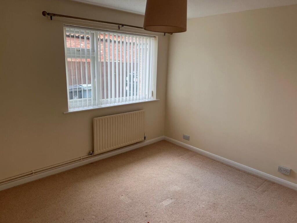 1st bedroom