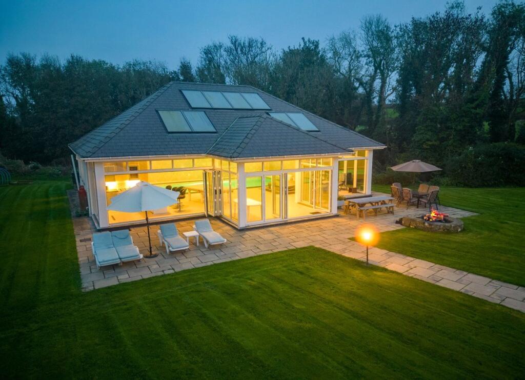 Pool House