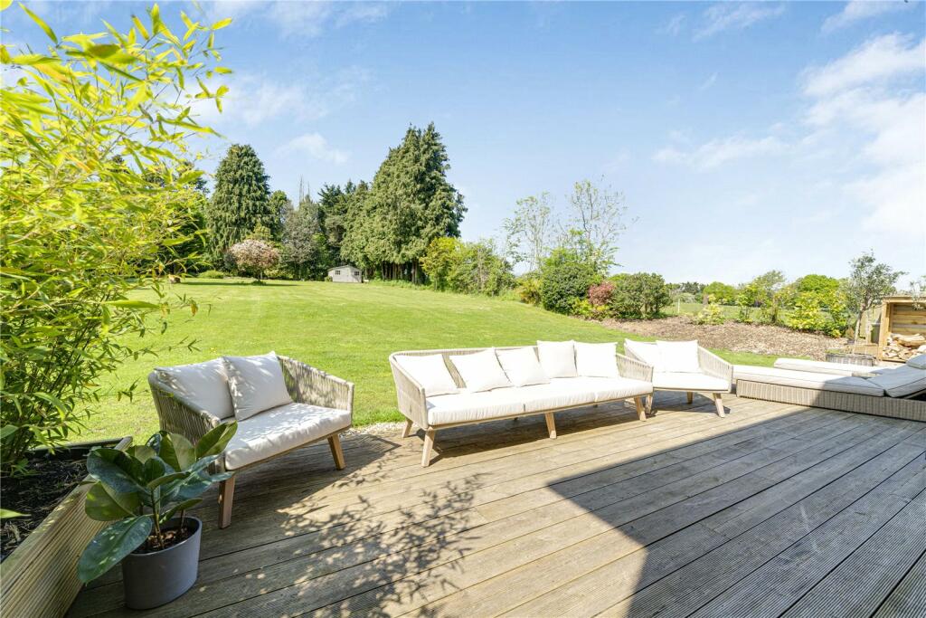 Seating Area Garden