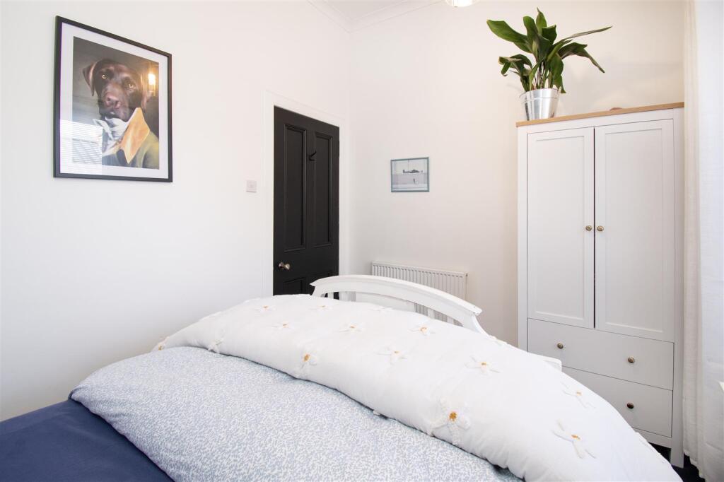 bedroom 3 (2).jpg
