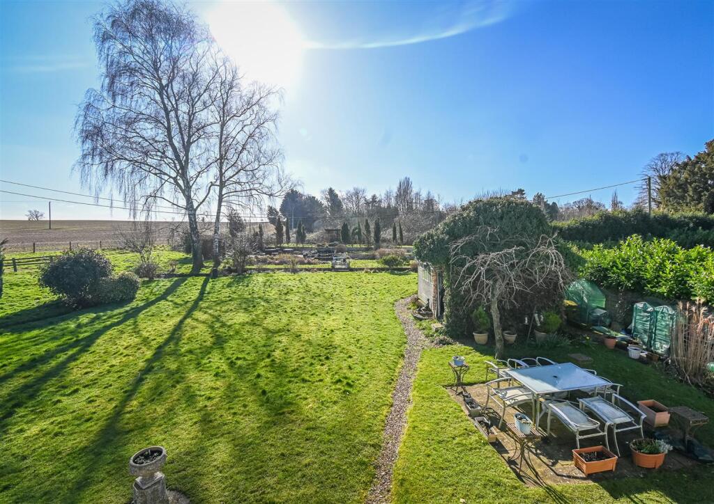 The Lotus Studio-23.jpg