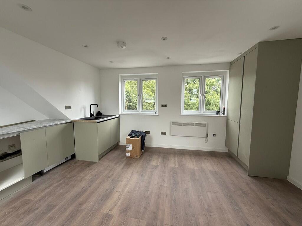 62 Hounslow (5)