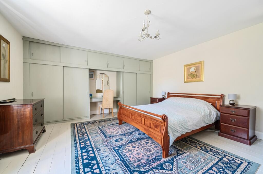 1317137-7-68639bf2b4d1d