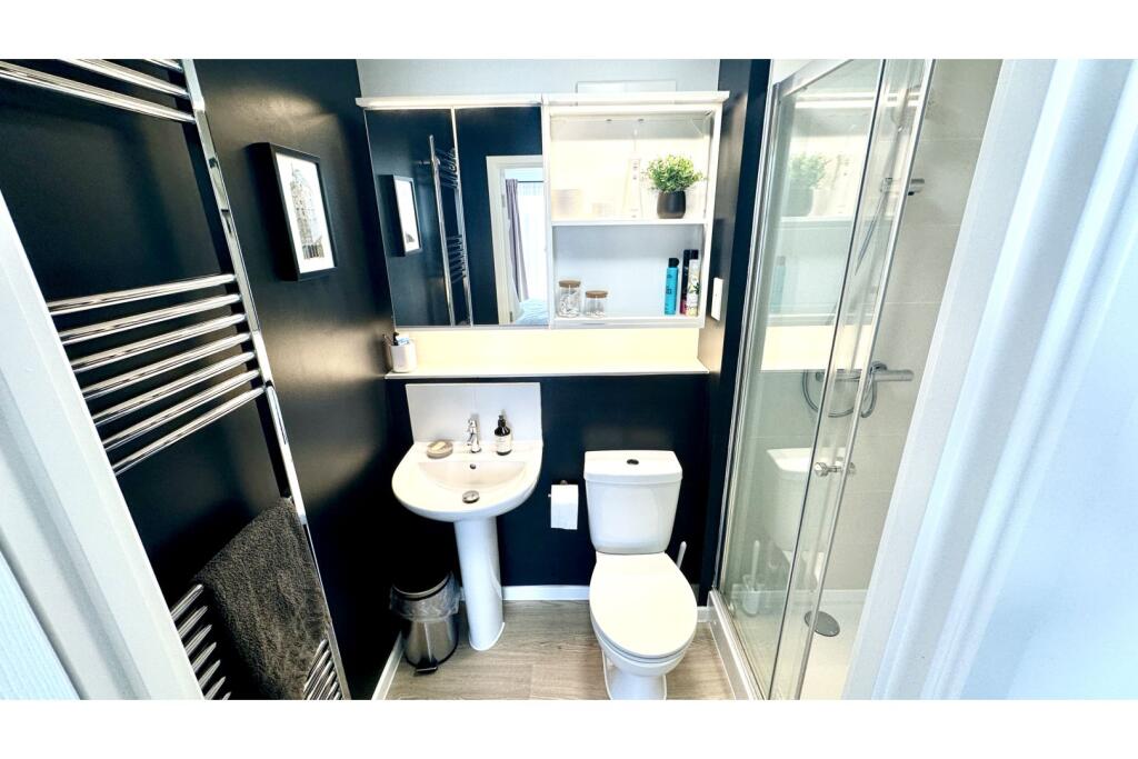 En-suite Shower Room