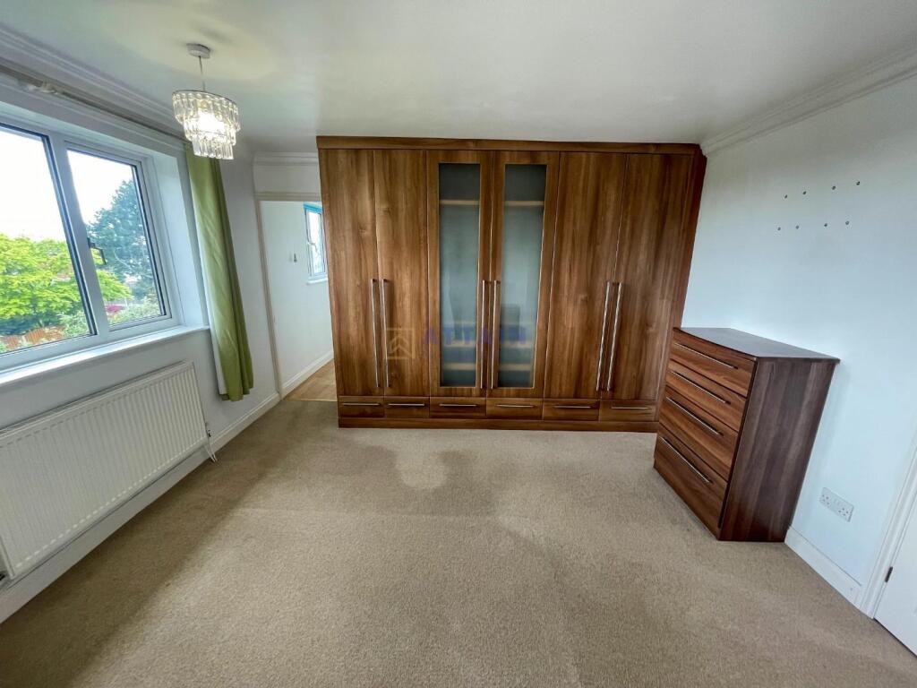 Bedroom 3.jpg
