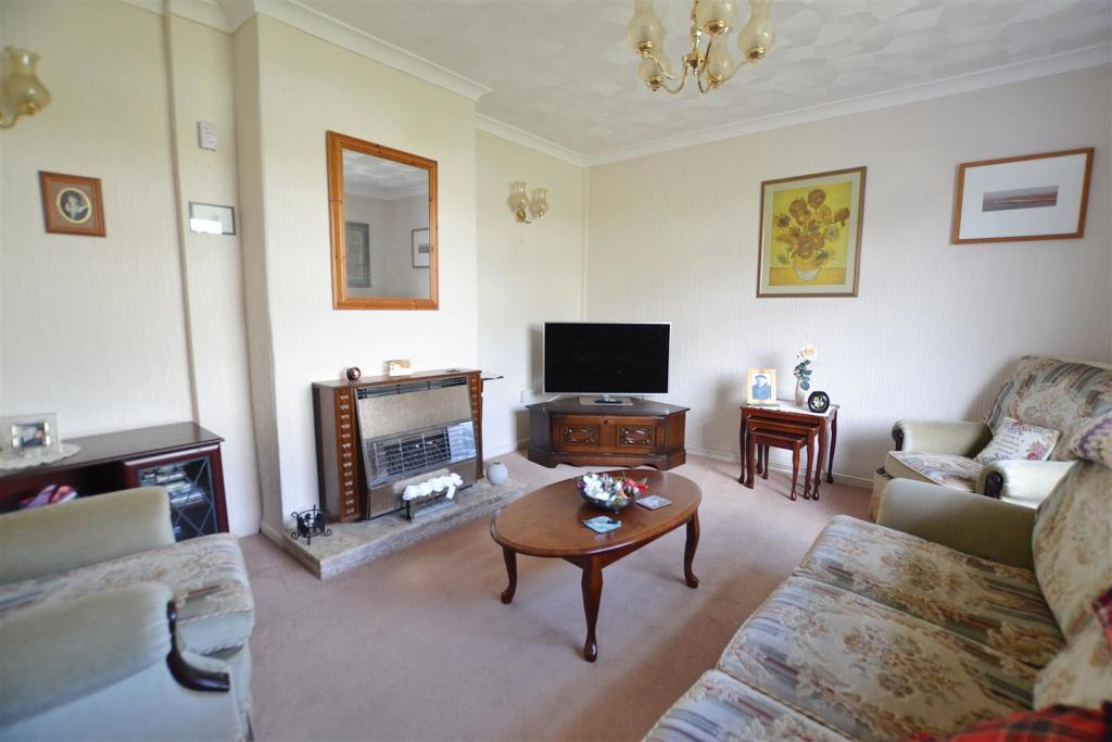 living room.JPG