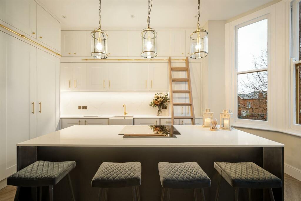 Apartment 2, 16, Magdala Road Nottingham, NG3 5DF