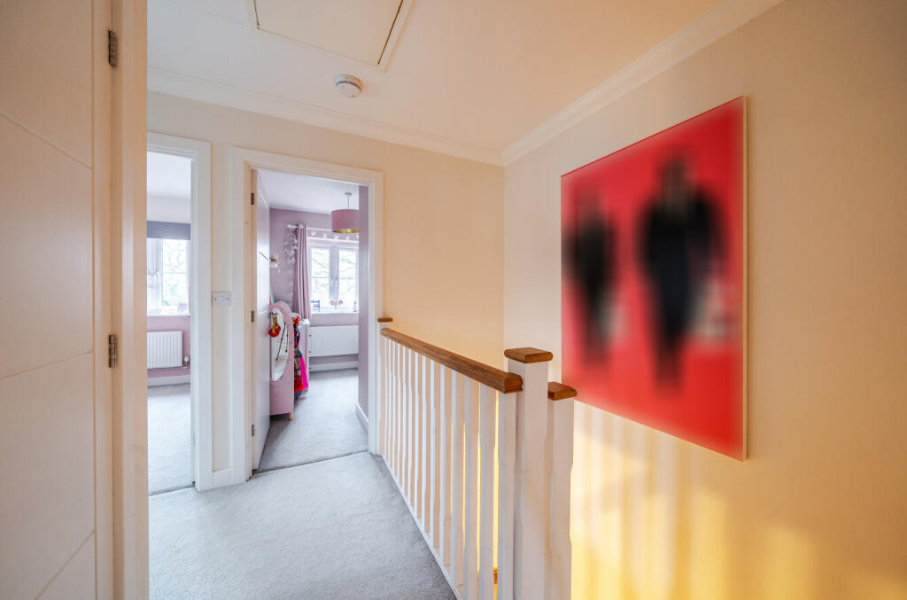 1393773-7-6943f40...