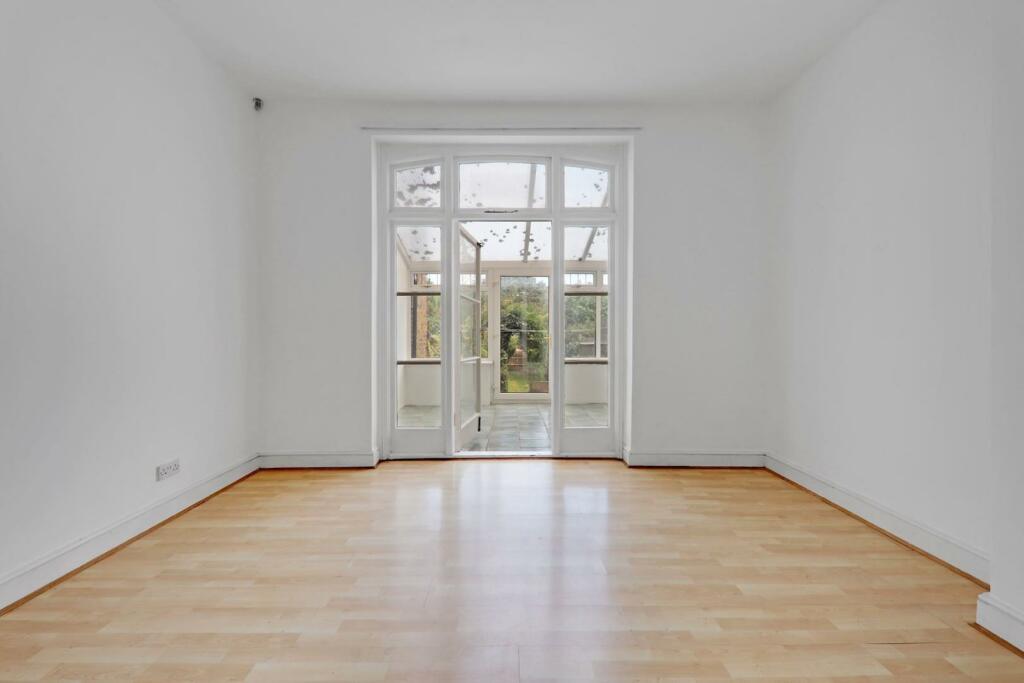 11-538eJHPropWorld - Flat B 78 Newland Park - 31-m