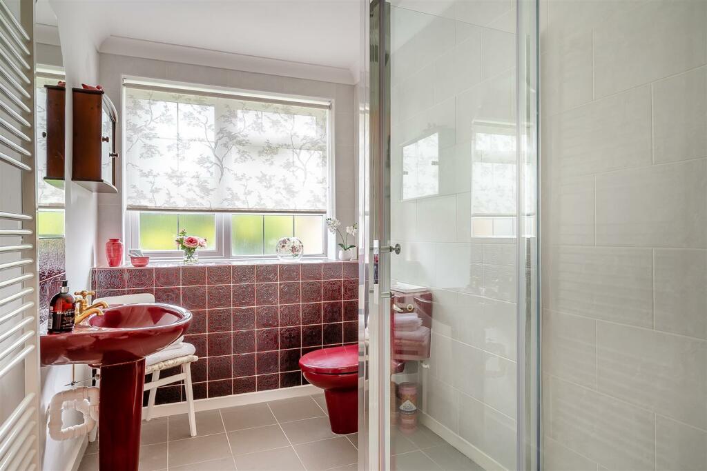 8588075-interior19.jpg